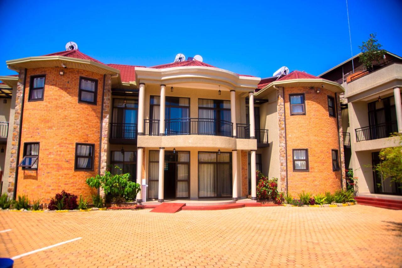 Quality Inn Hotel Kigali Buitenkant foto