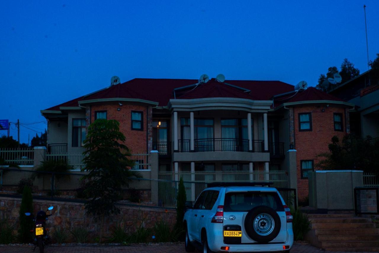 Quality Inn Hotel Kigali Buitenkant foto