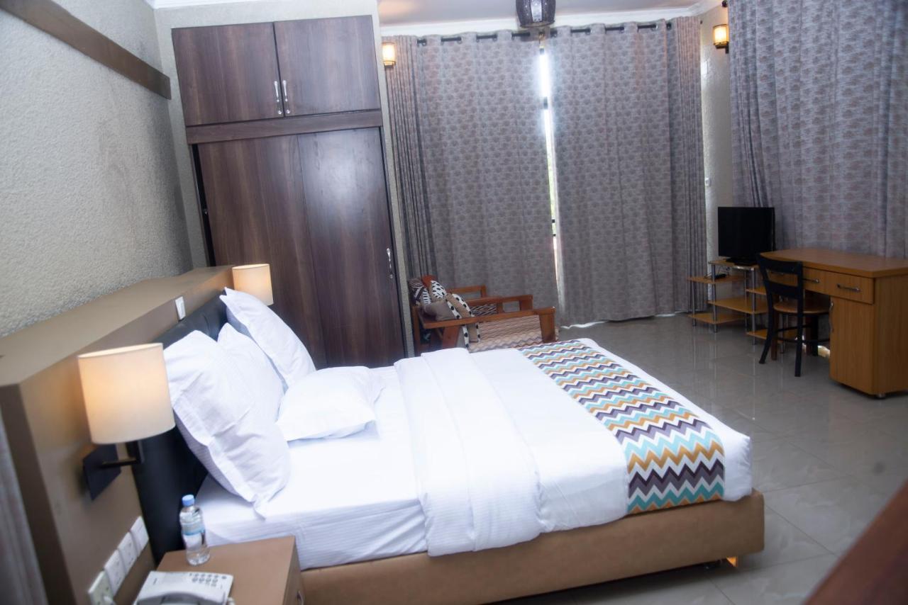 Quality Inn Hotel Kigali Buitenkant foto
