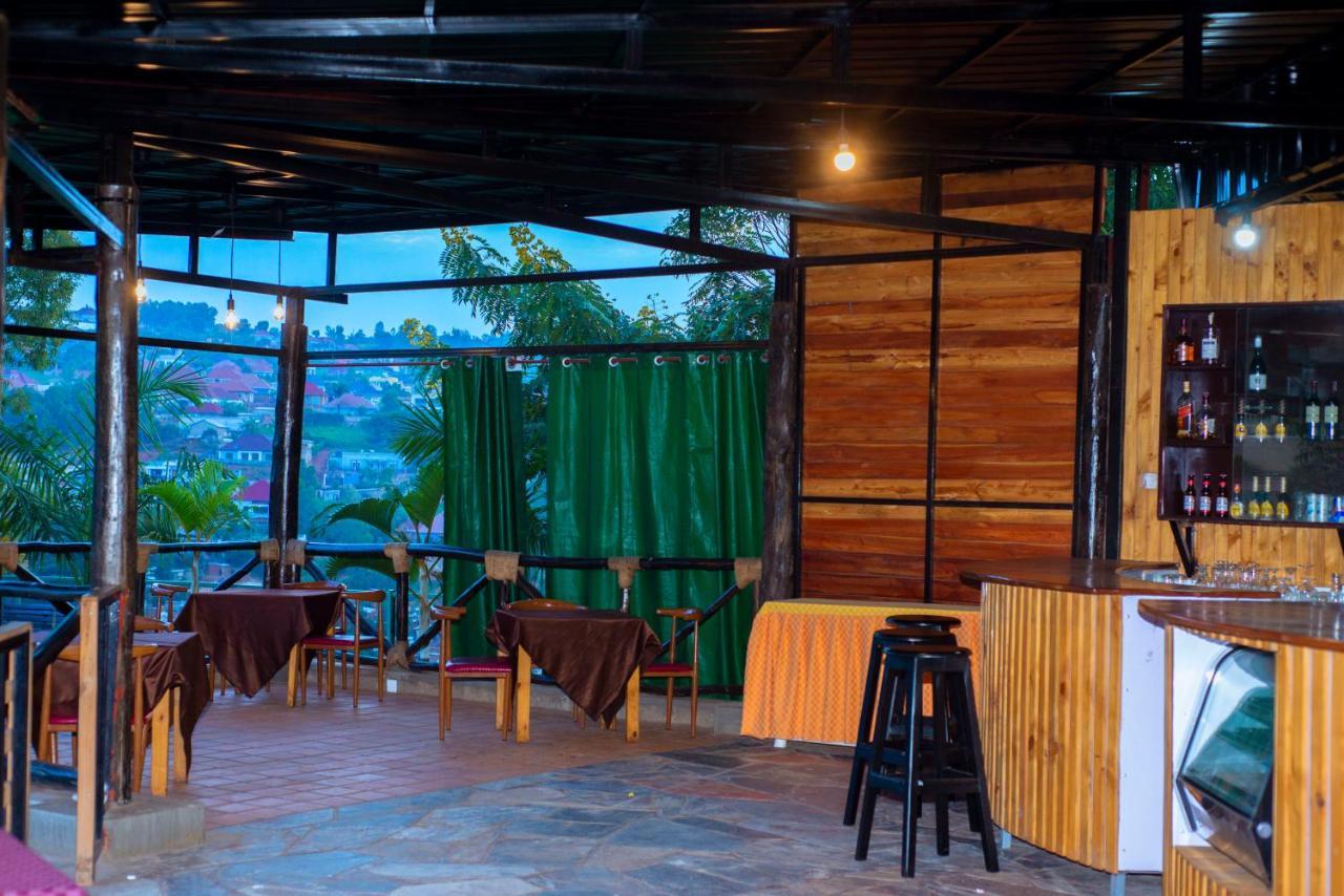 Quality Inn Hotel Kigali Buitenkant foto